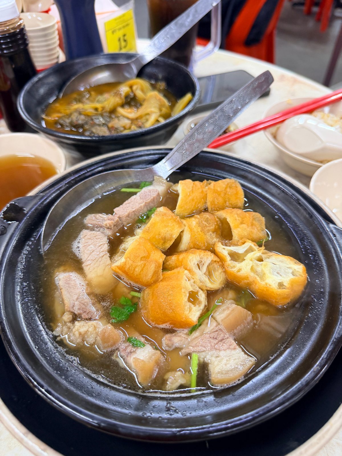 肉骨茶 (汤)